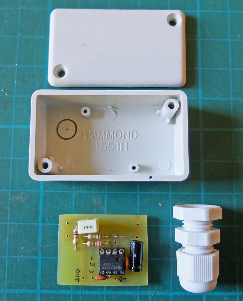 Dampness sensor pcb and case