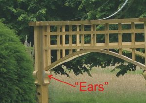 Showing the "ears" on the pergola